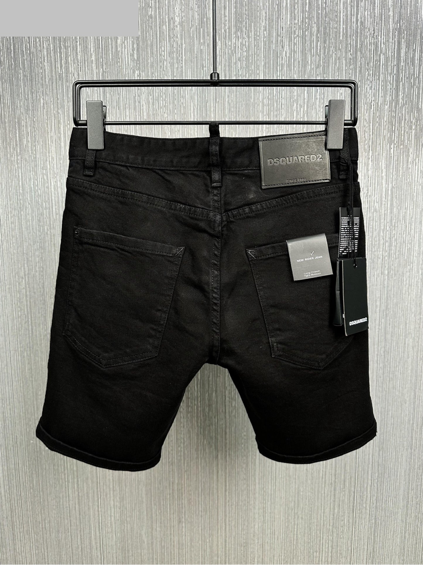 Short Jeans