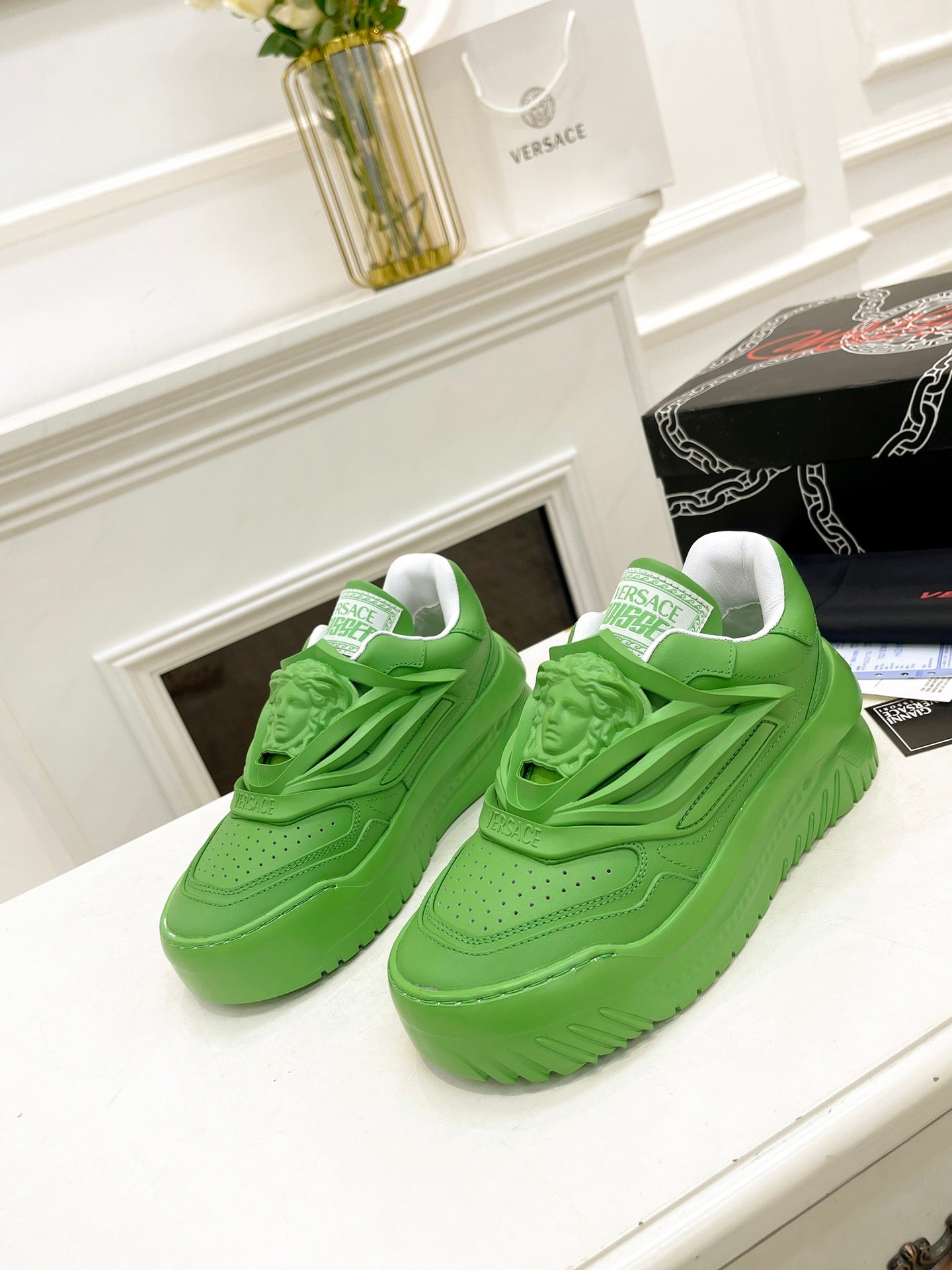 Sneakers