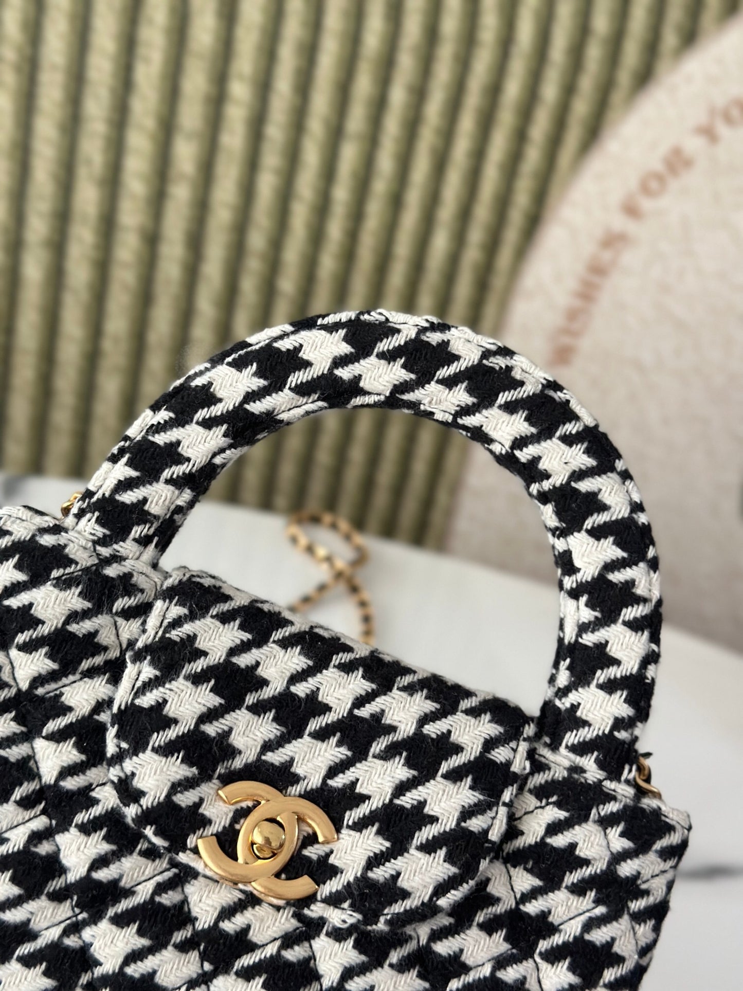 Handbag