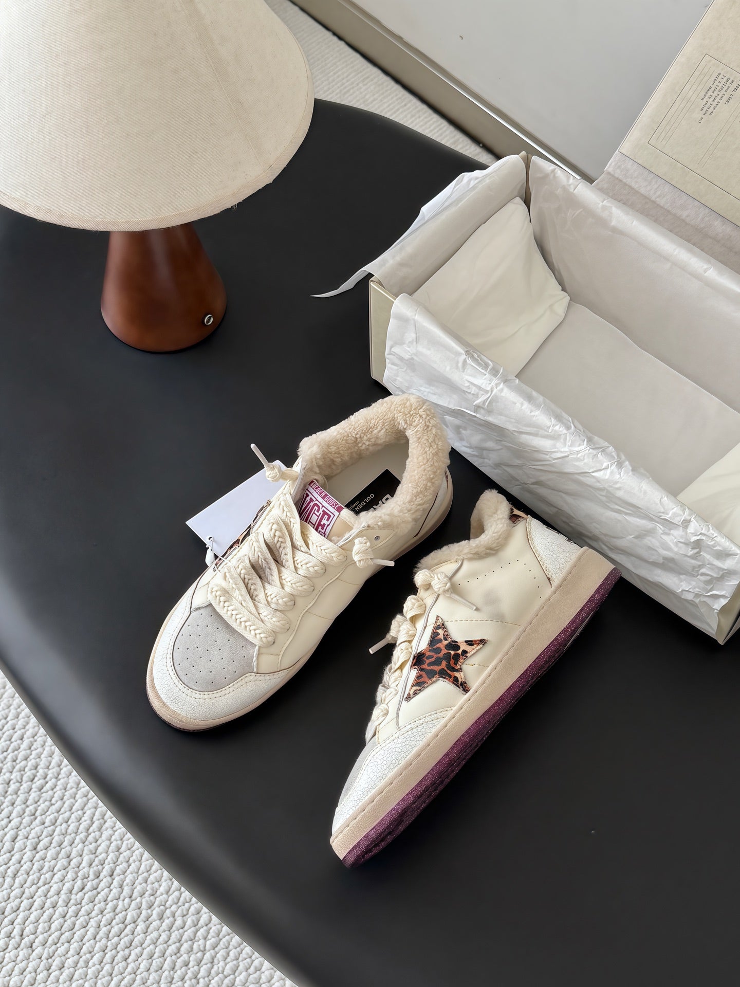 Sneakers